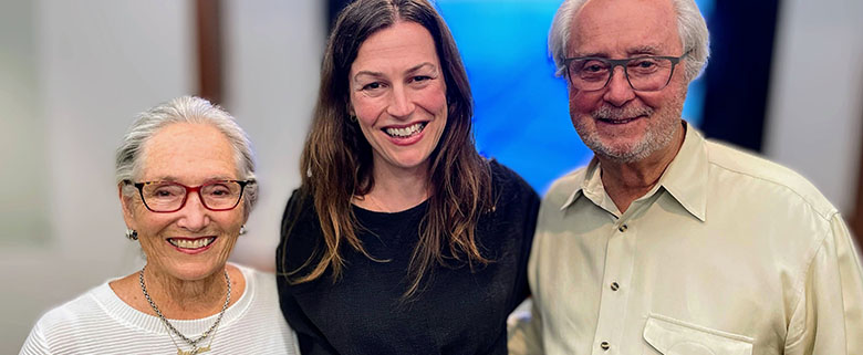 Jane (L) & Gale (R) Bensussen w/ Sara Hendren at Fall 2022 Lecture