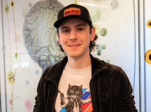 Chapman student in the Keck Center Chapman student in the Keck Center