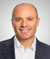 photo of Scott Salmirs