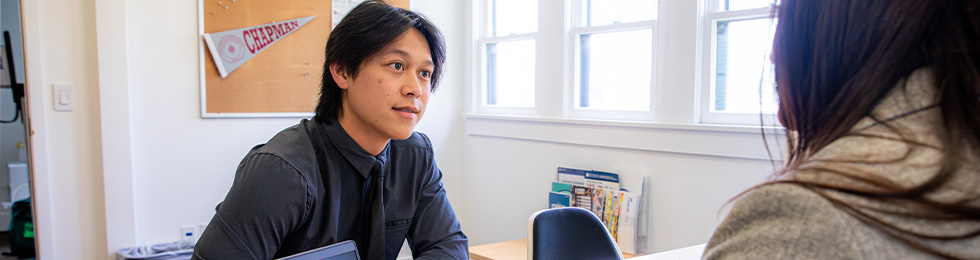 Student meeting with advisor