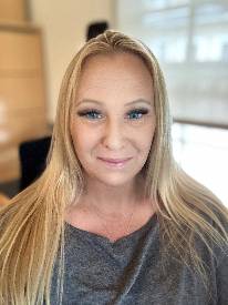 photo of Deanna M. Mendoza