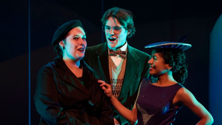 Everybody production photo