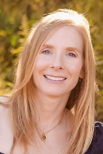 headshot photo of Dr. Julia Boehm
