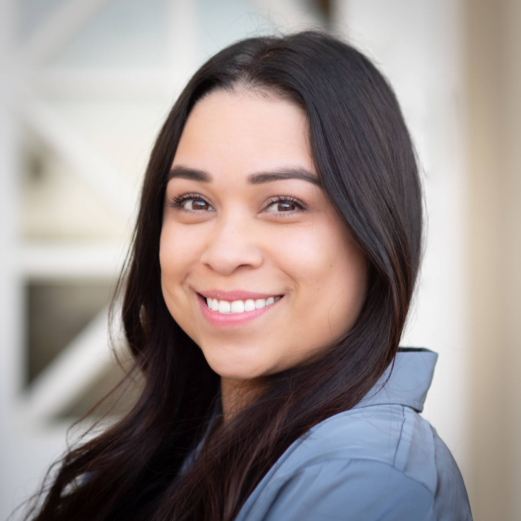 photo of Laura Iniguez