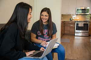 Chapman Grand roommates