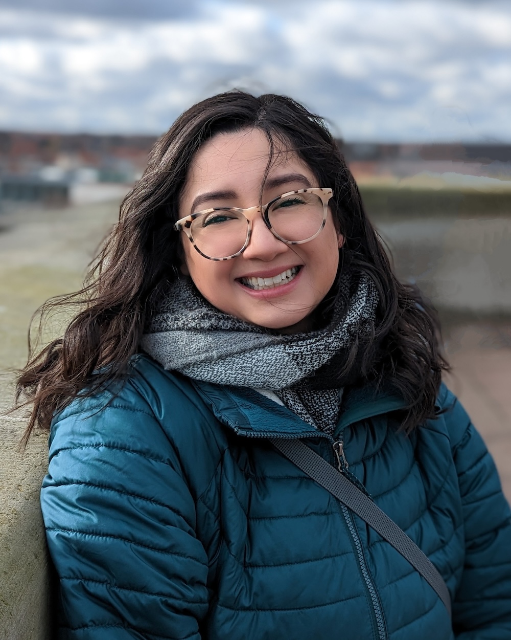 Cassandra Maya headshot