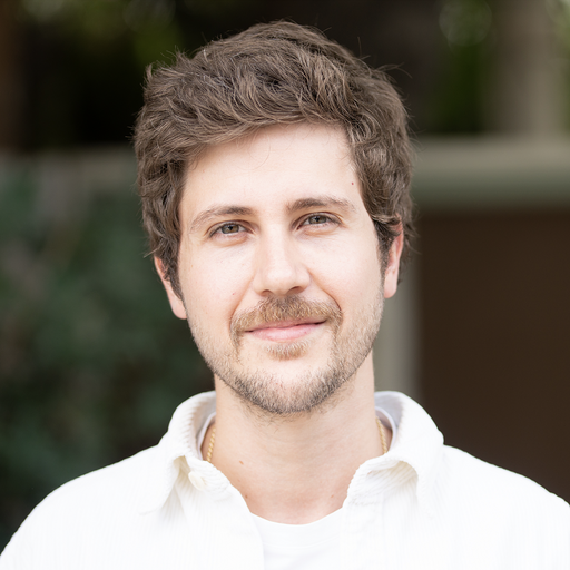 photo of Alejandro De Miguel