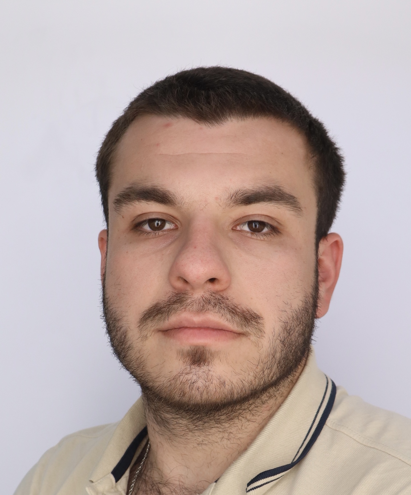 photo of Maksim Popov