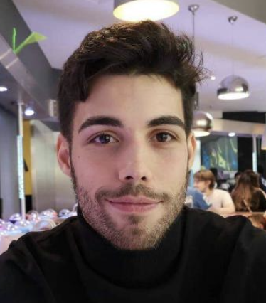 Ricardo Silva headshot