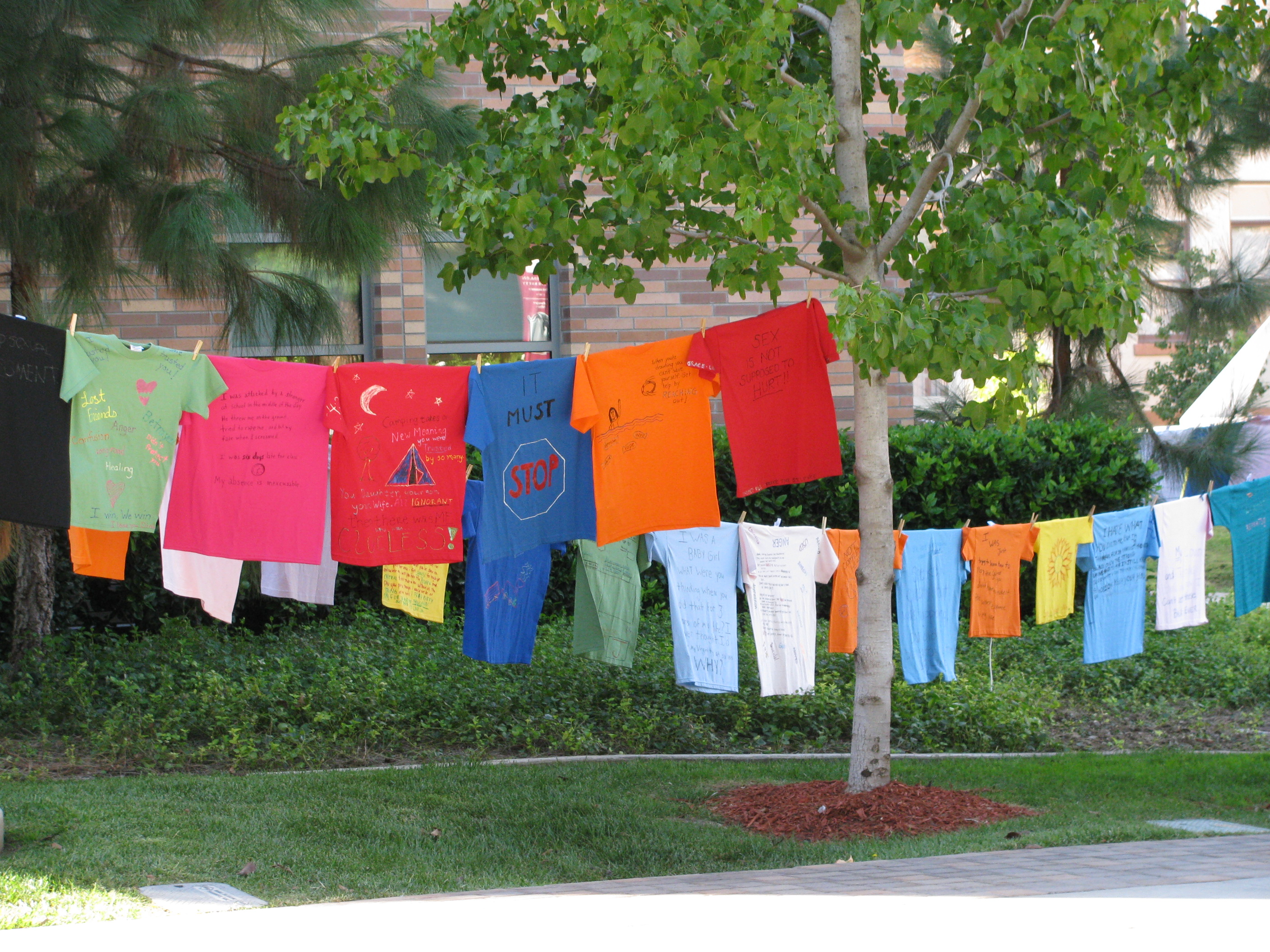SOS Clothes - Tree of Hope